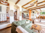 12living room to kitchen