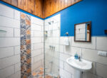 41 cottage bathroom