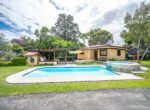 43 villa and pool side