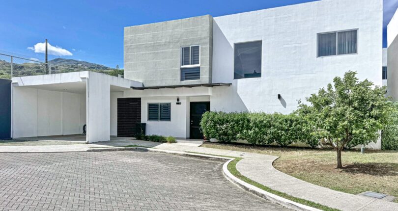 Casa Piamonte Breezes
