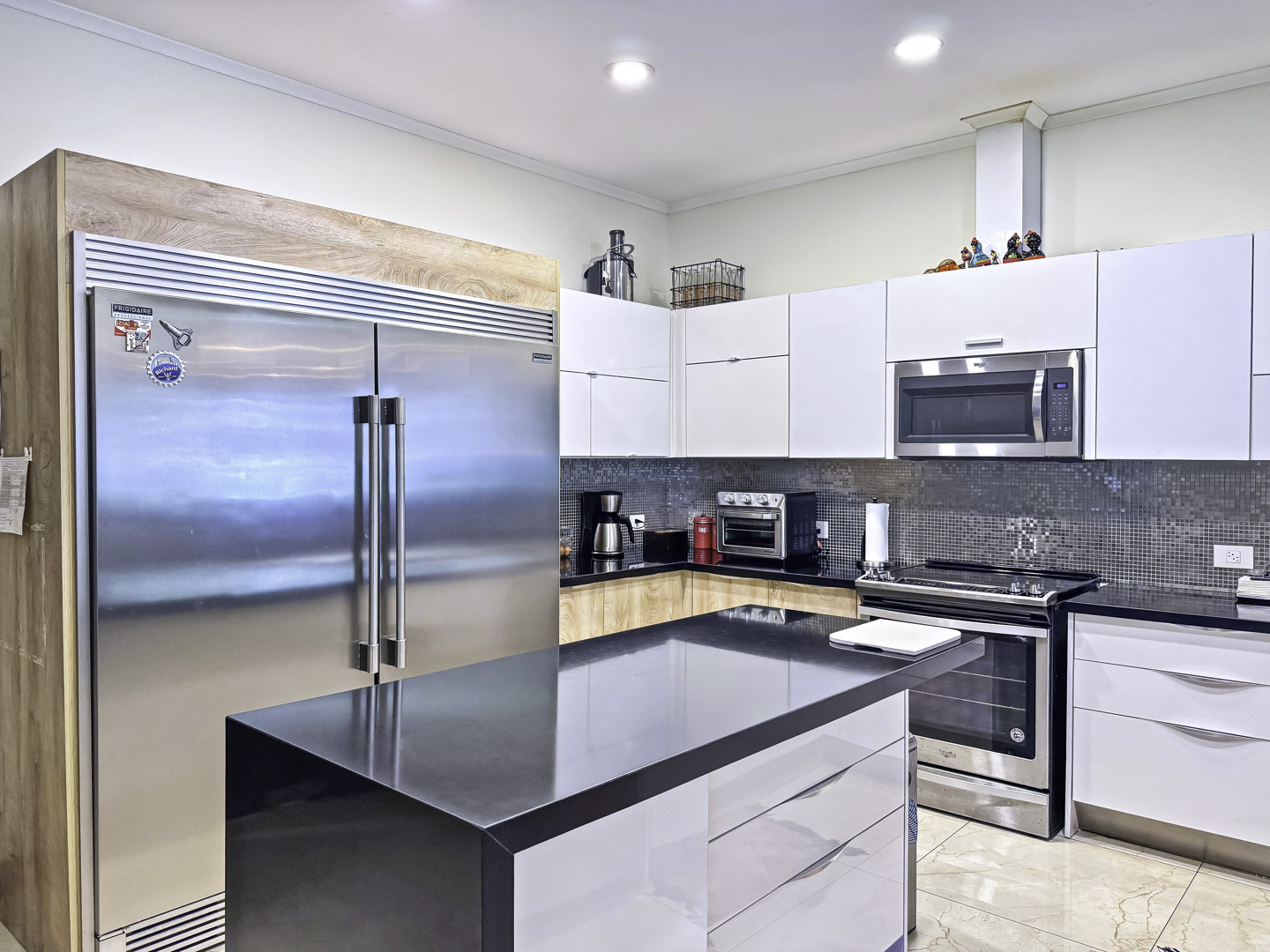 L7QNECDyT5Sa8N6tIai1Bg